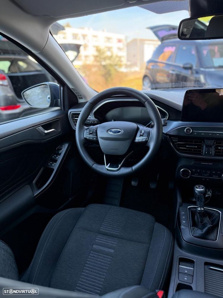 Ford Focus 1.5 TDCi ECOBlue Active - 17