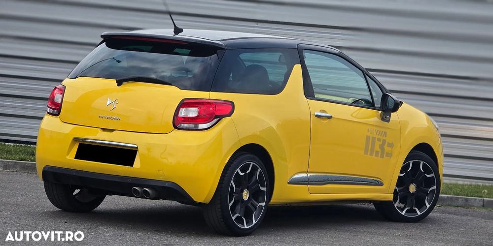 Citroën DS3 e-HDi 110 FAP Ultra-Prestige - 4