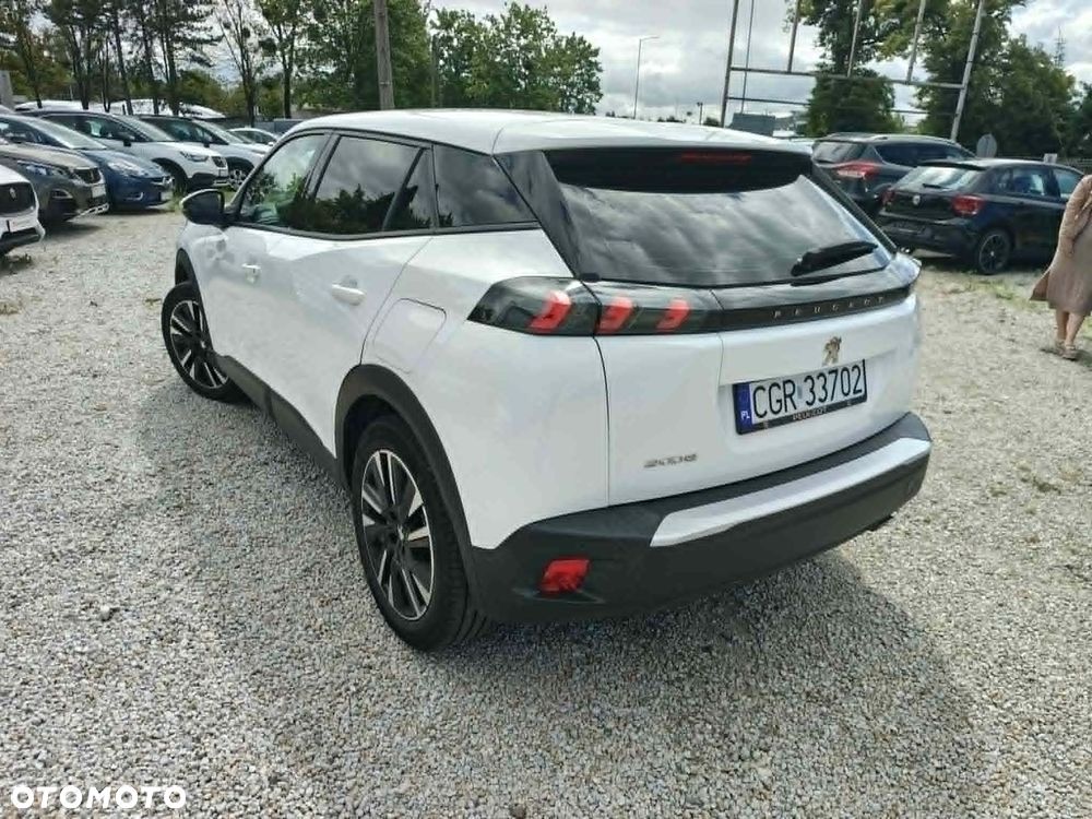 Peugeot 2008 BlueHDi 100 Active - 8