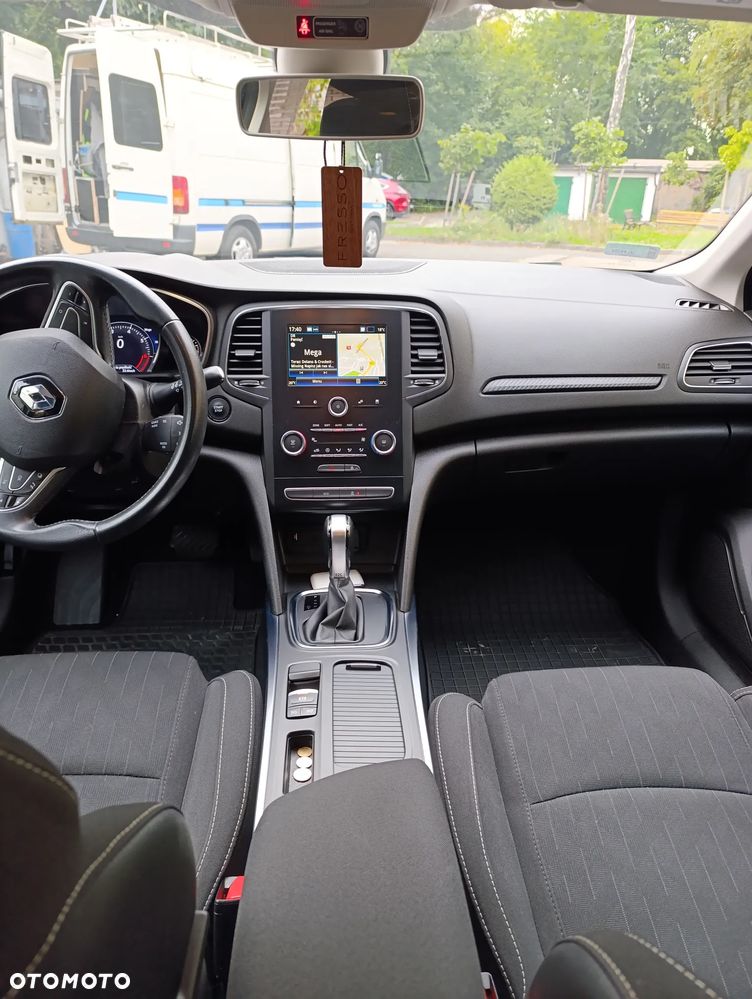 Renault Megane 1.3 TCe FAP Limited EDC - 9