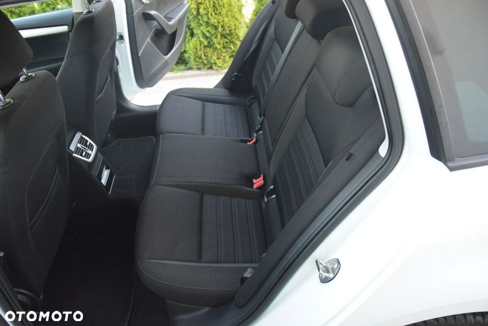Skoda Octavia 1.0 TSI GPF Ambition - 29