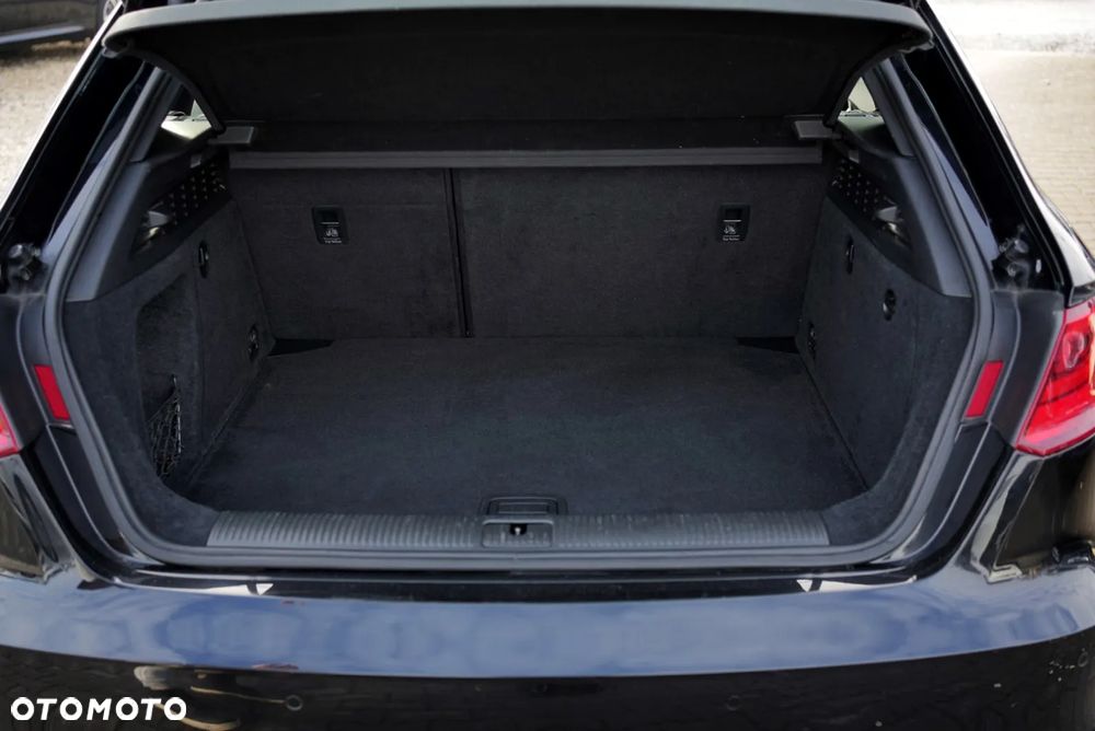 Audi A3 Sportback 1.8 TFSI Attraction - 25