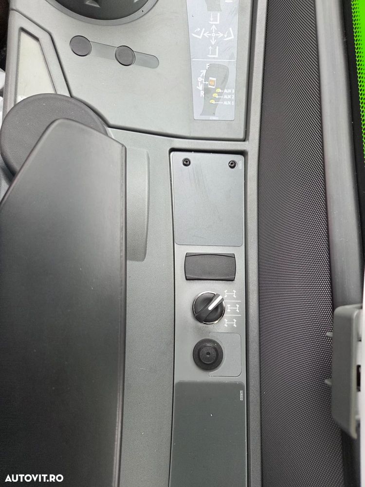 Merlo TF35.7-140, TELESCOPIC ridica 3,5t la 7m, 140CP Deutz, Aer conditionat, furci, cupa 3mc, graifer busteni, garantie 1 an, posibilitate leasing-PROMOTIE 85900 EUR+Tva - 27