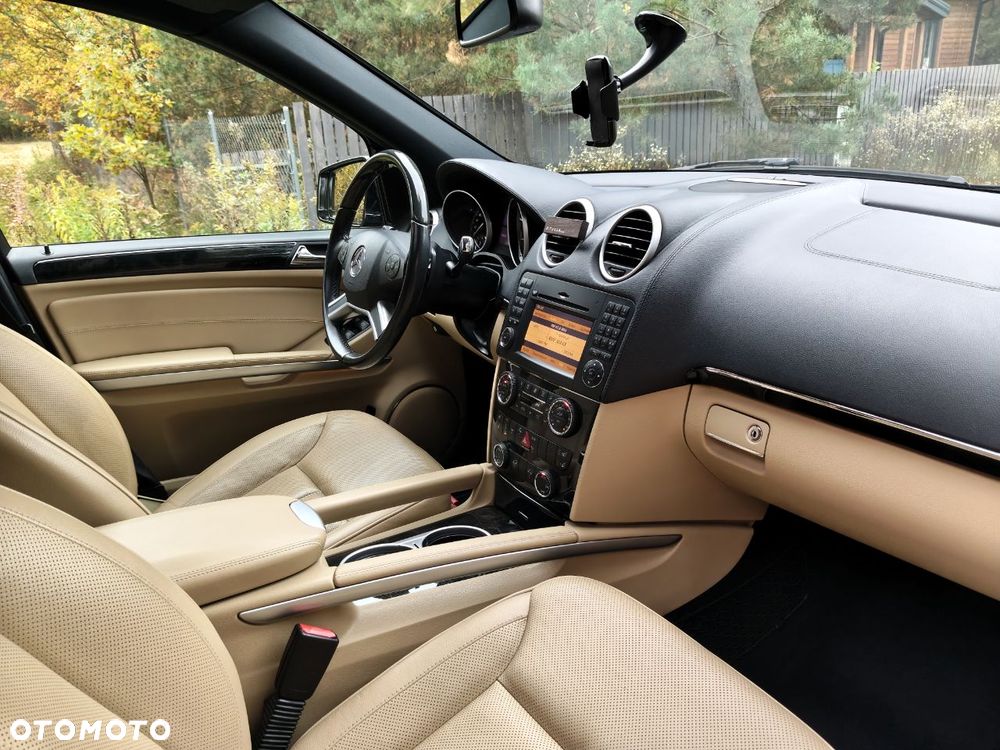 Mercedes-Benz GL 350 CDI BlueEff - 20