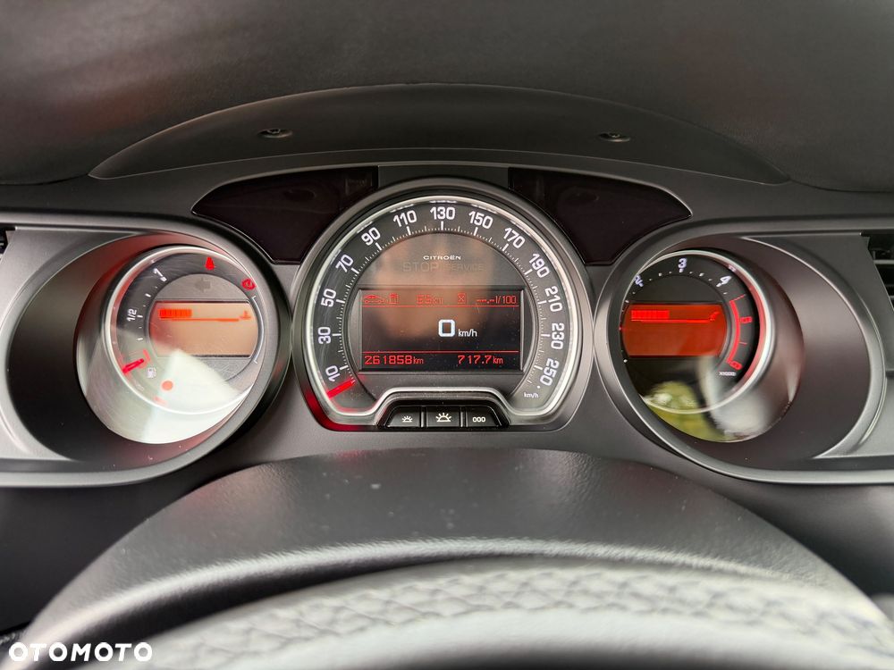 Citroën C5 HDi 140 FAP Exclusive - 17