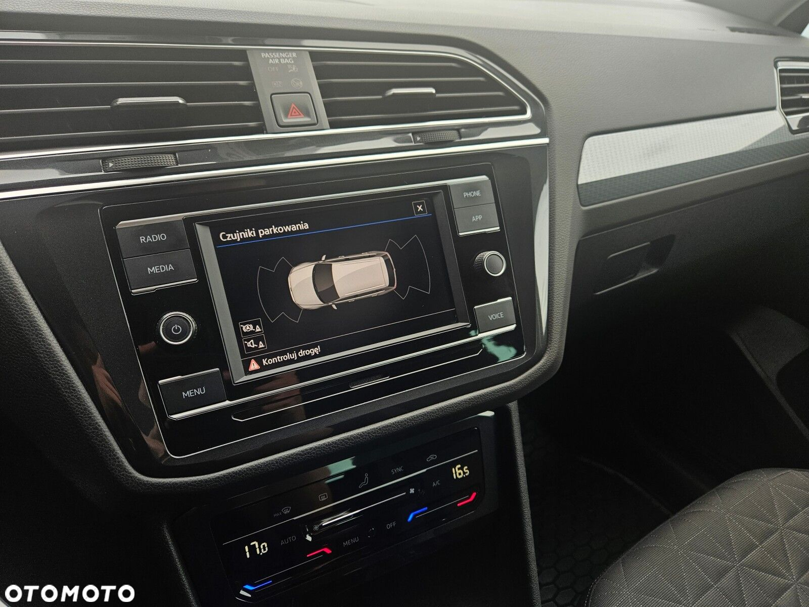 Volkswagen Tiguan 1.5 TSI EVO Life - 16