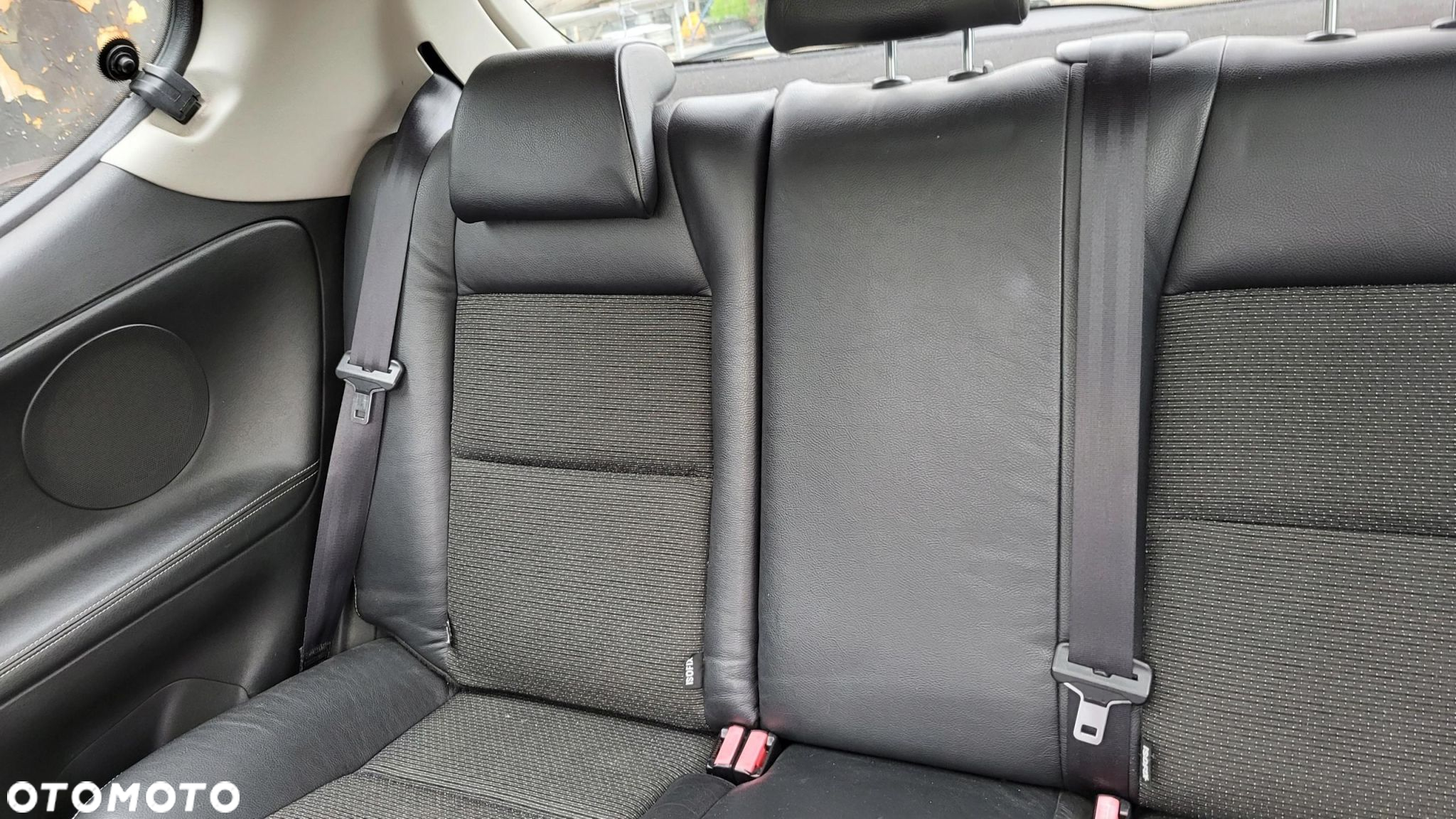 Fotele Kanapa Komplet Pół Skóry Peugeot 207 3D - 8
