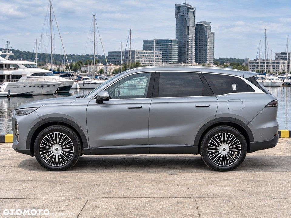 Chery Tiggo 9 1.5 T-GDI Super Hybrid Prestige 3DHT - 2