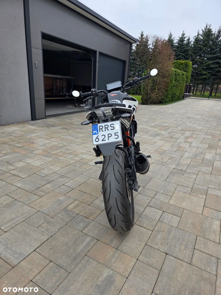 KTM Duke - 3