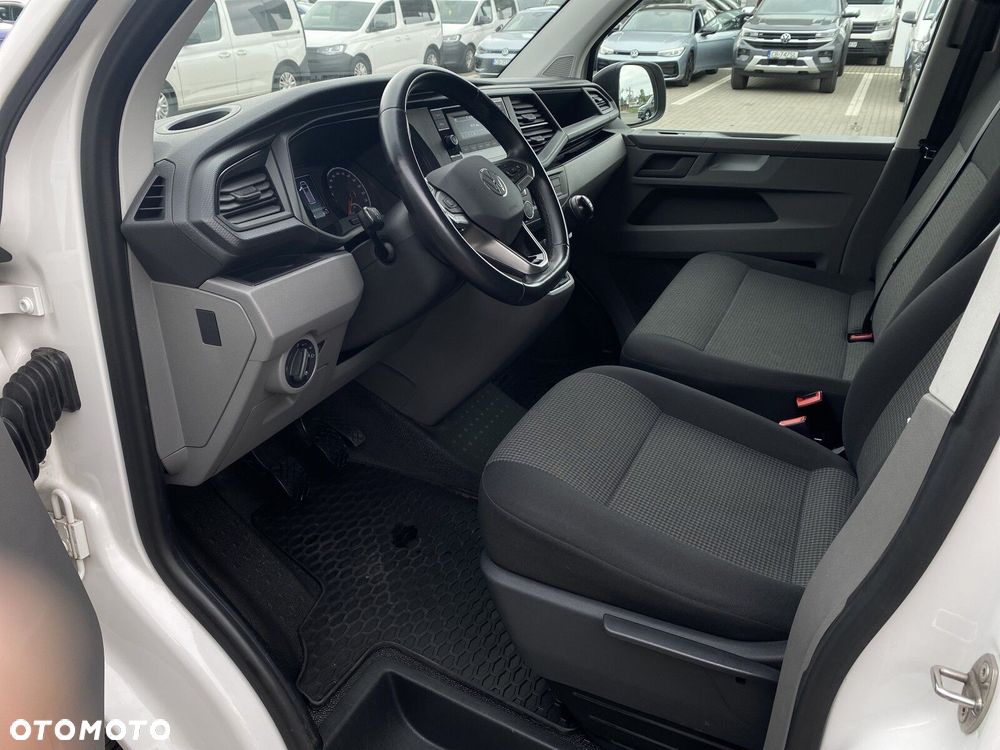 Volkswagen Transporter T6.1 - 10