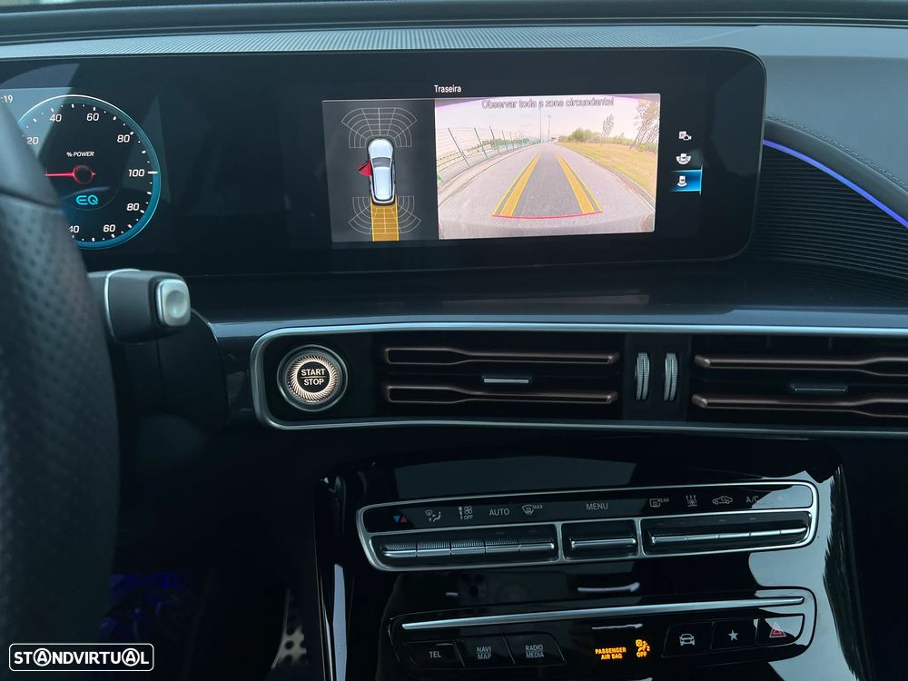 Mercedes-Benz EQC 400 4Matic - 28