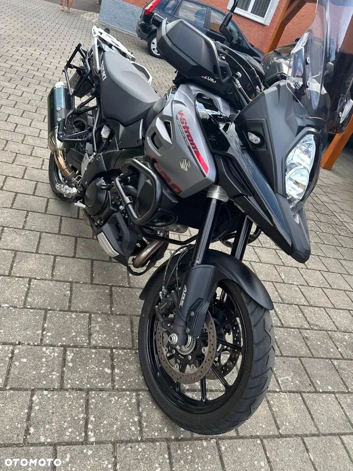 Suzuki V-STROM - 14