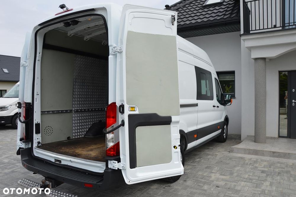 Ford Transit - 30