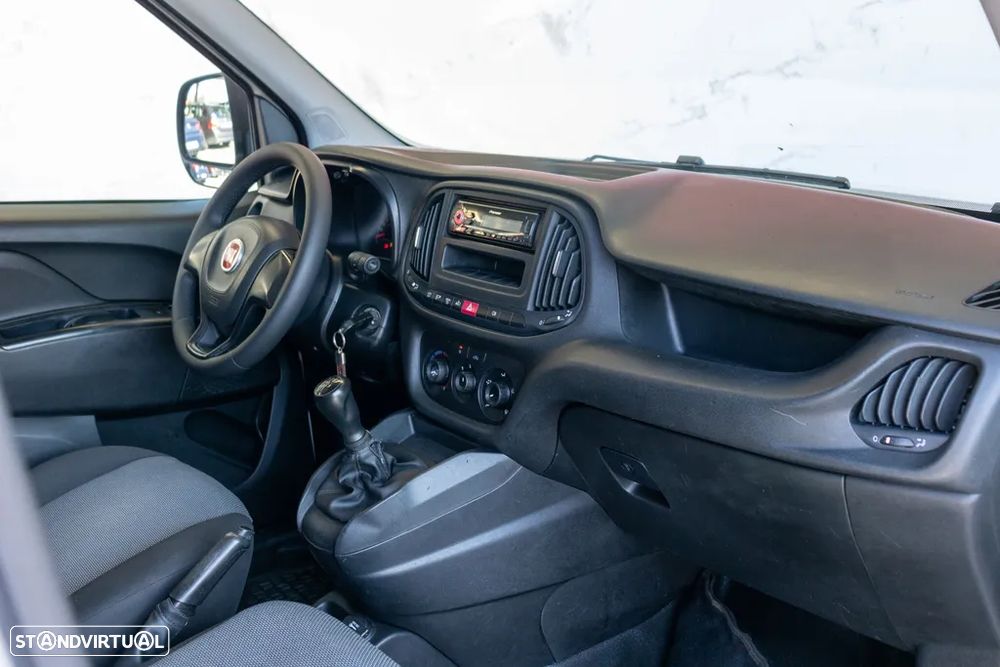 Fiat Doblo Maxi 1.3 Multijet Isotérmica 3 Lug. - 12