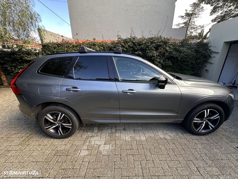 Volvo XC 60 2.0 D4 R-Design Geartronic - 1