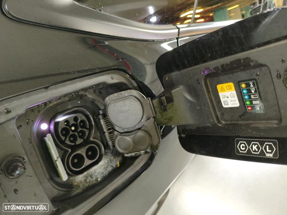 BMW i4 eDrive40 - 12