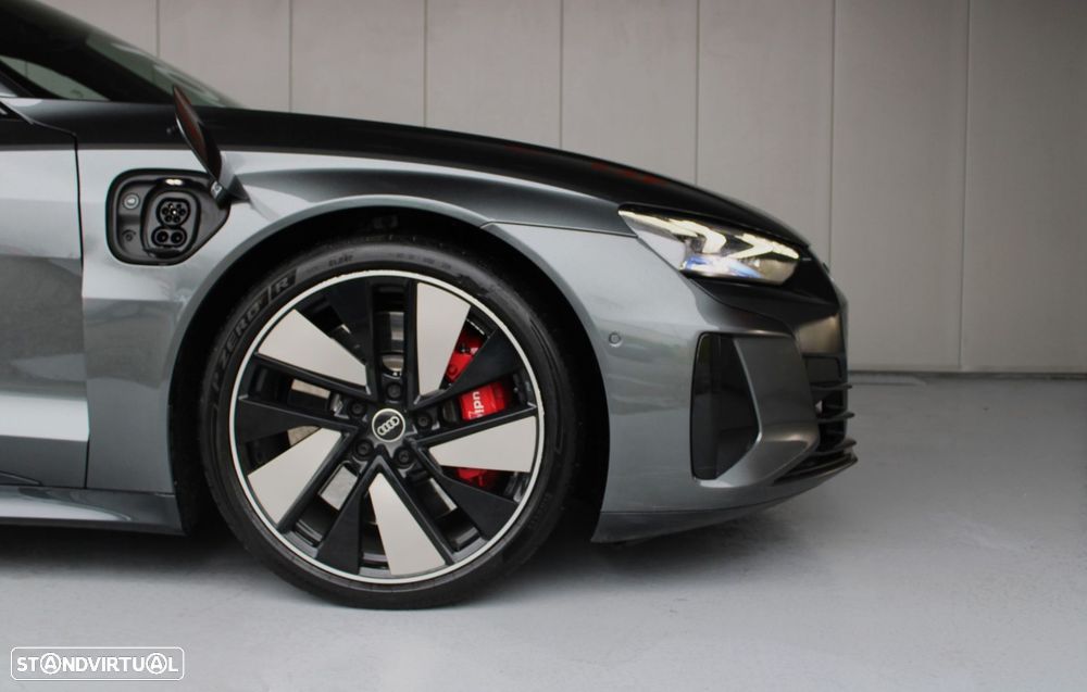 Audi e-tron GT quattro - 34
