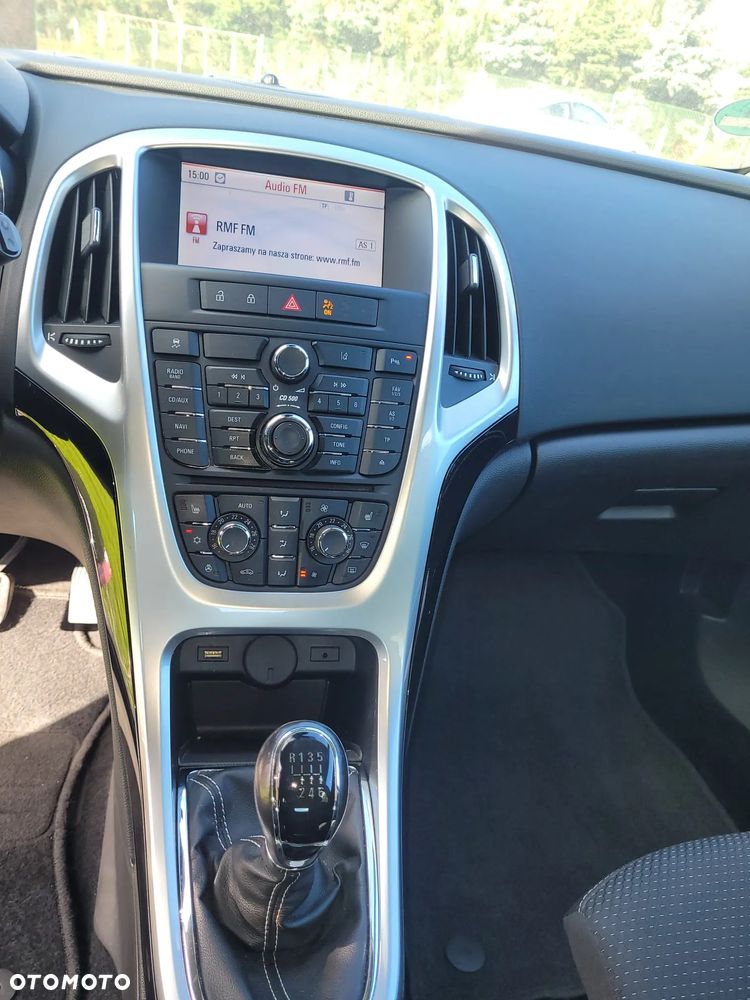 Opel Astra IV 1.4 T Sport - 16