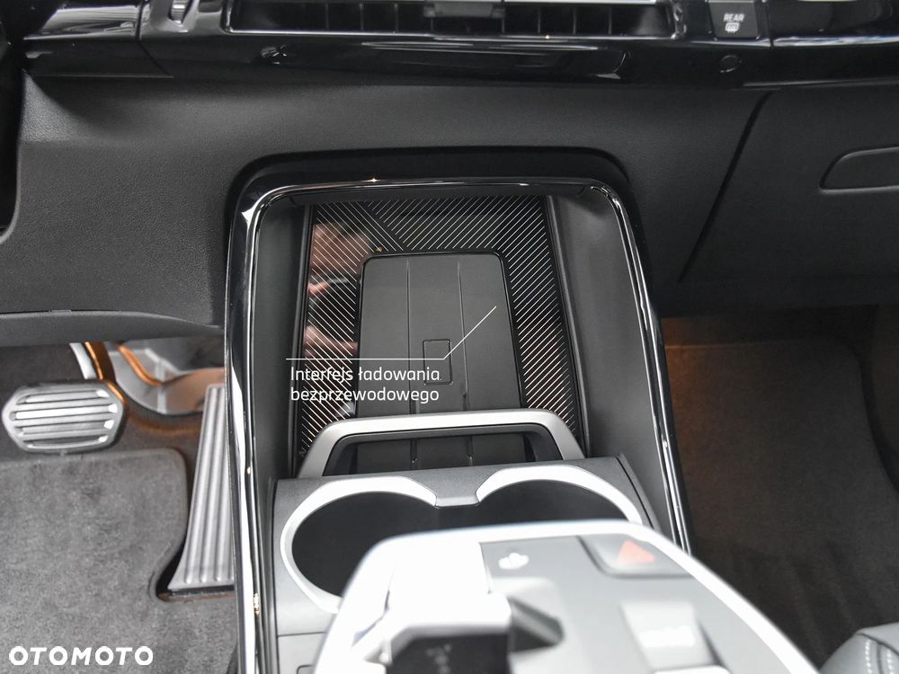 BMW X1 sDrive18d xLine - 25