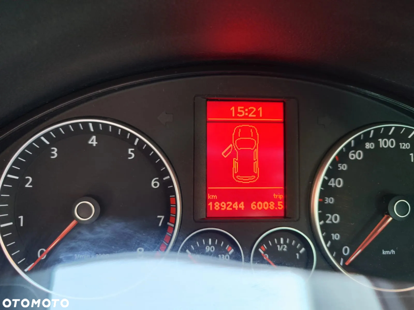 Volkswagen Scirocco 2.0 TSI - 10