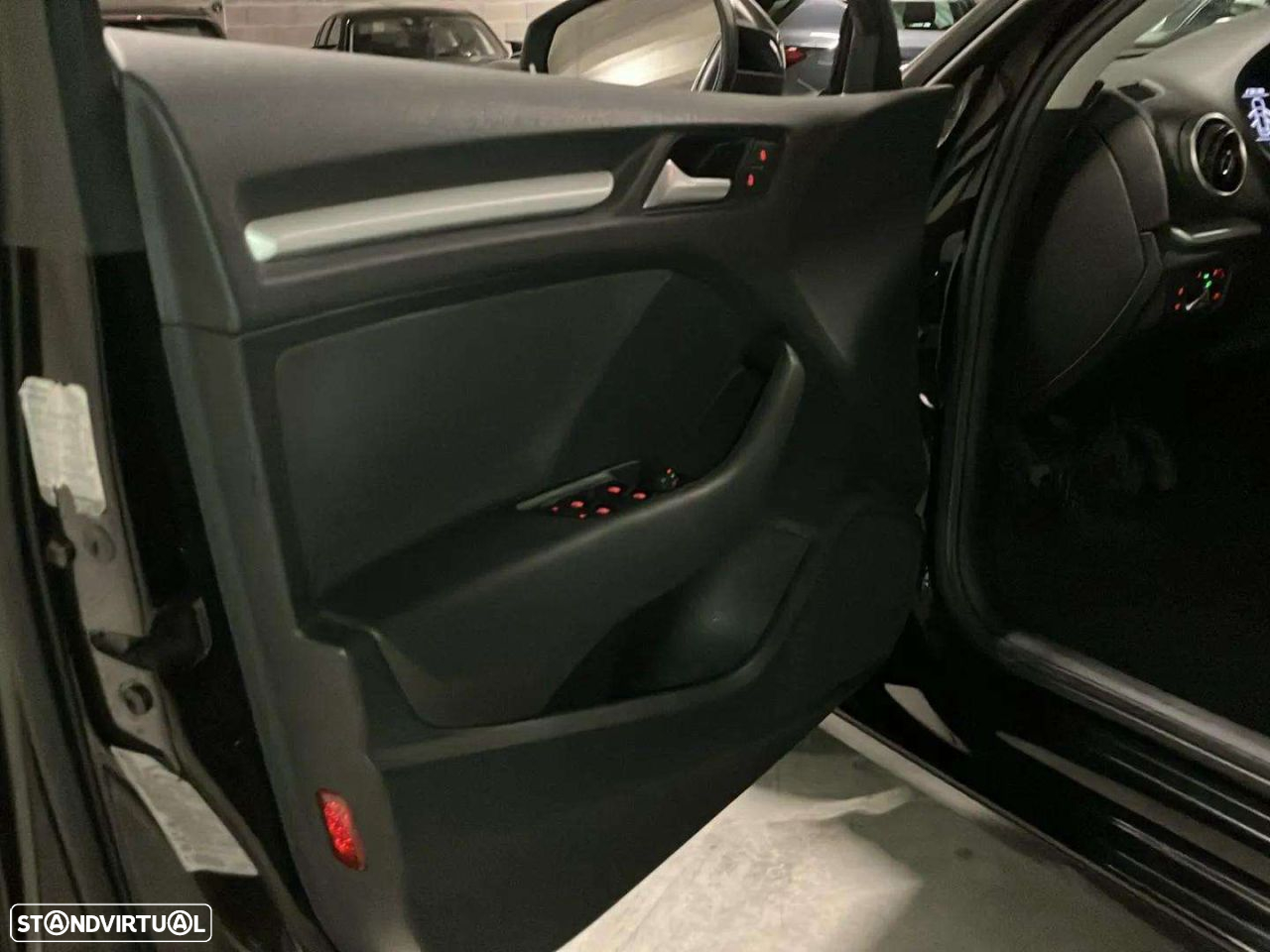 Audi A3 Sportback 1.6 TDI Advance - 19