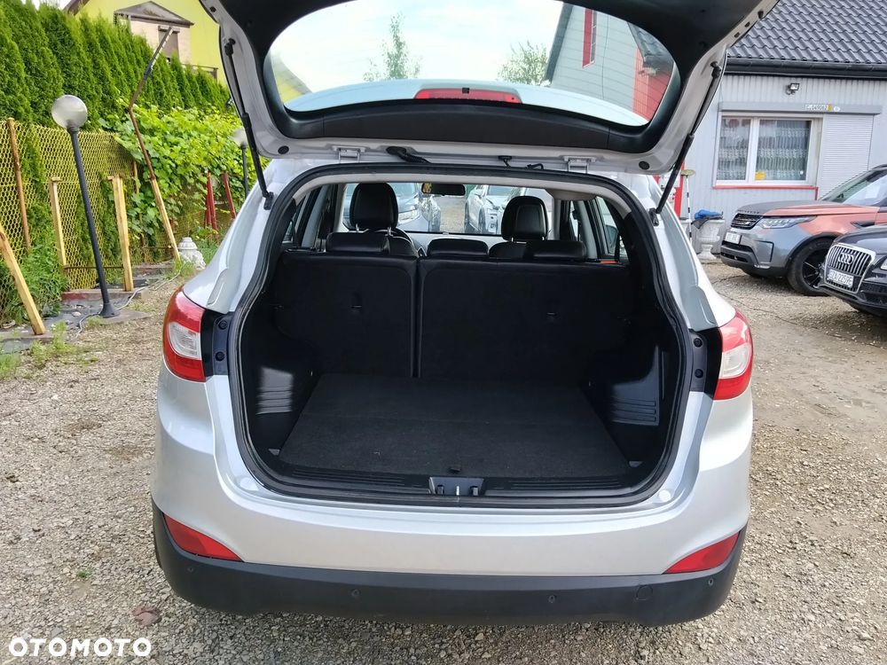 Hyundai ix35 1.7 CRDi Premium 2WD - 19