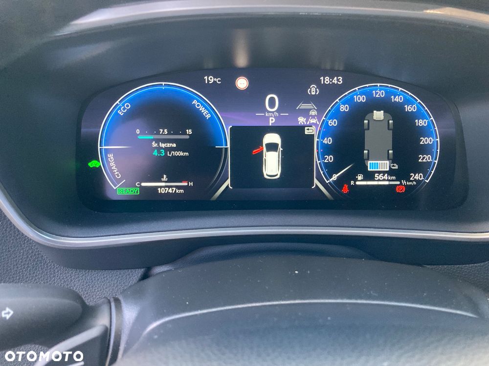 Toyota Corolla 2.0 Hybrid Style - 9