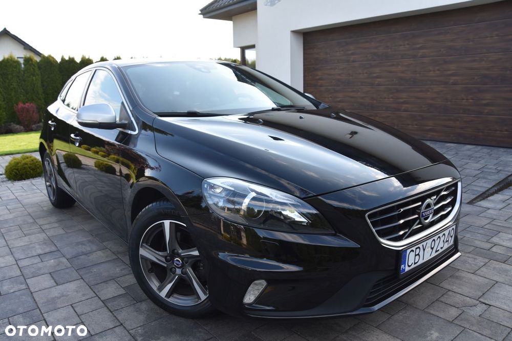 Volvo V40 D2 Drive-E R-Design Momentum - 8