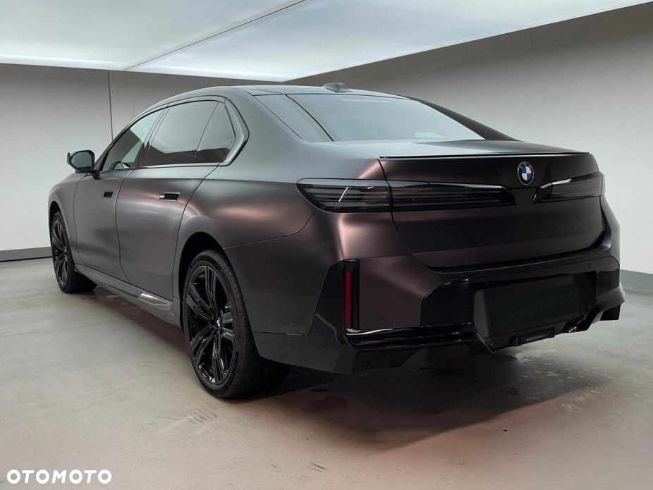 BMW Seria 7 - 5