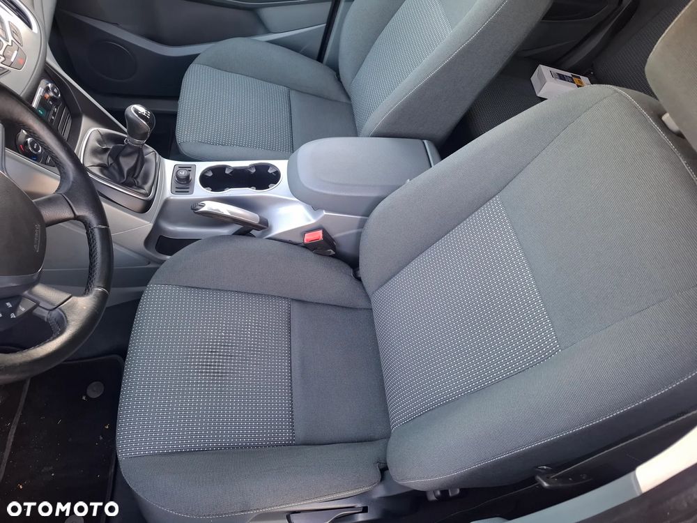 Ford C-MAX - 16