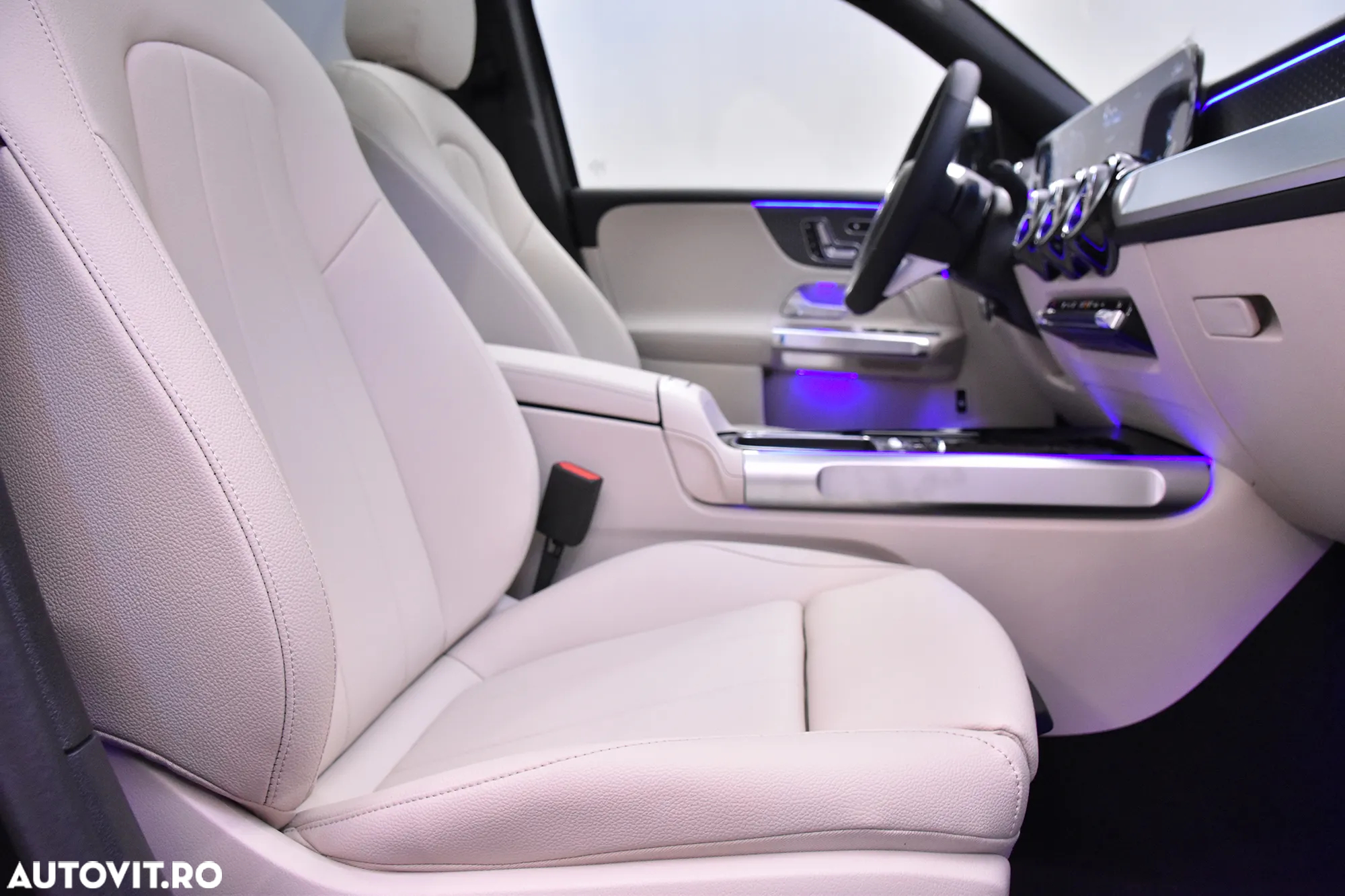 Mercedes-Benz GLB 220 4Matic 8G-DCT Progressive Advanced - 11