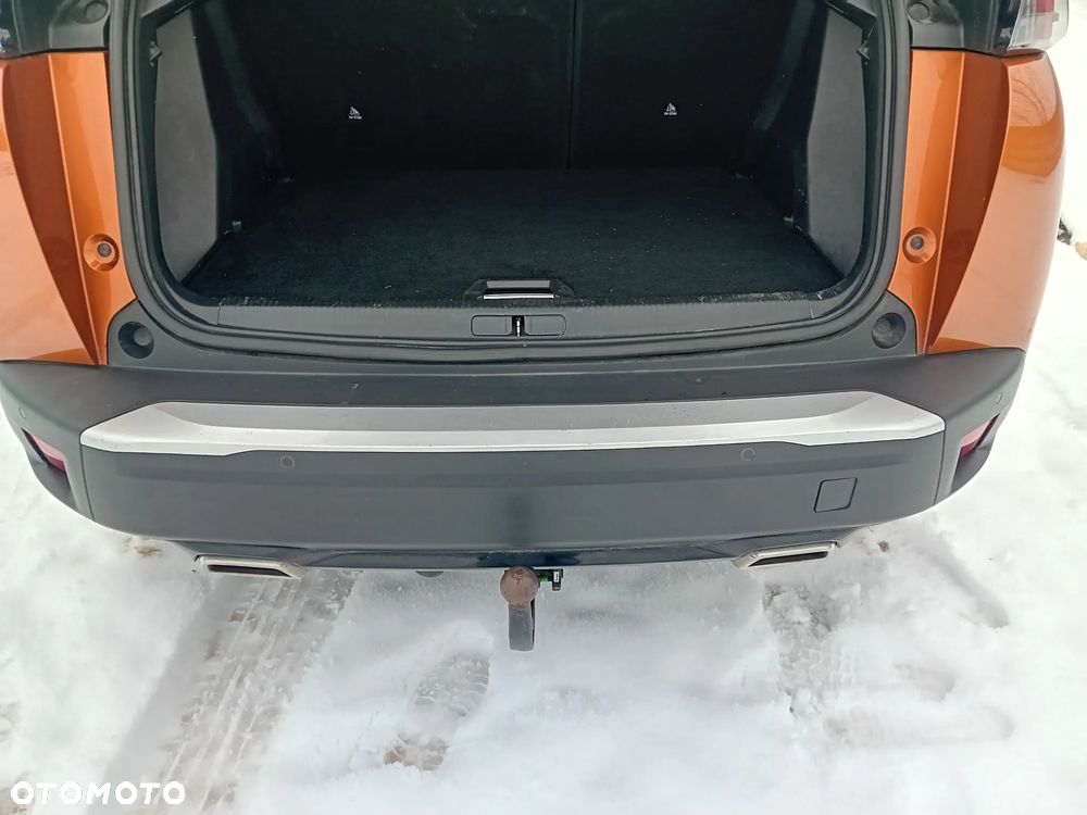 Peugeot 2008 PureTech 155 EAT8 GT - 24