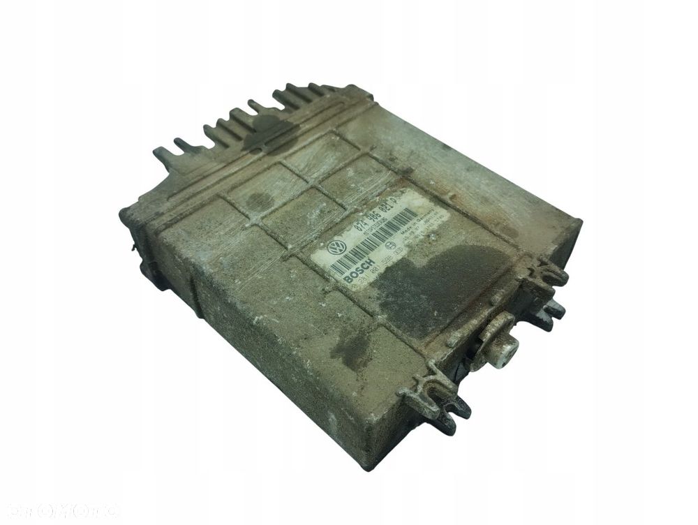 Vw Lt 35 2.5Tdi Komputer 074906021P - 1