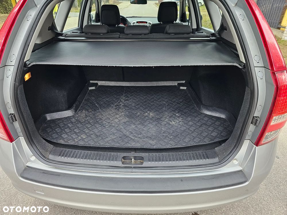 Kia Ceed 1.4 Comfort - 13