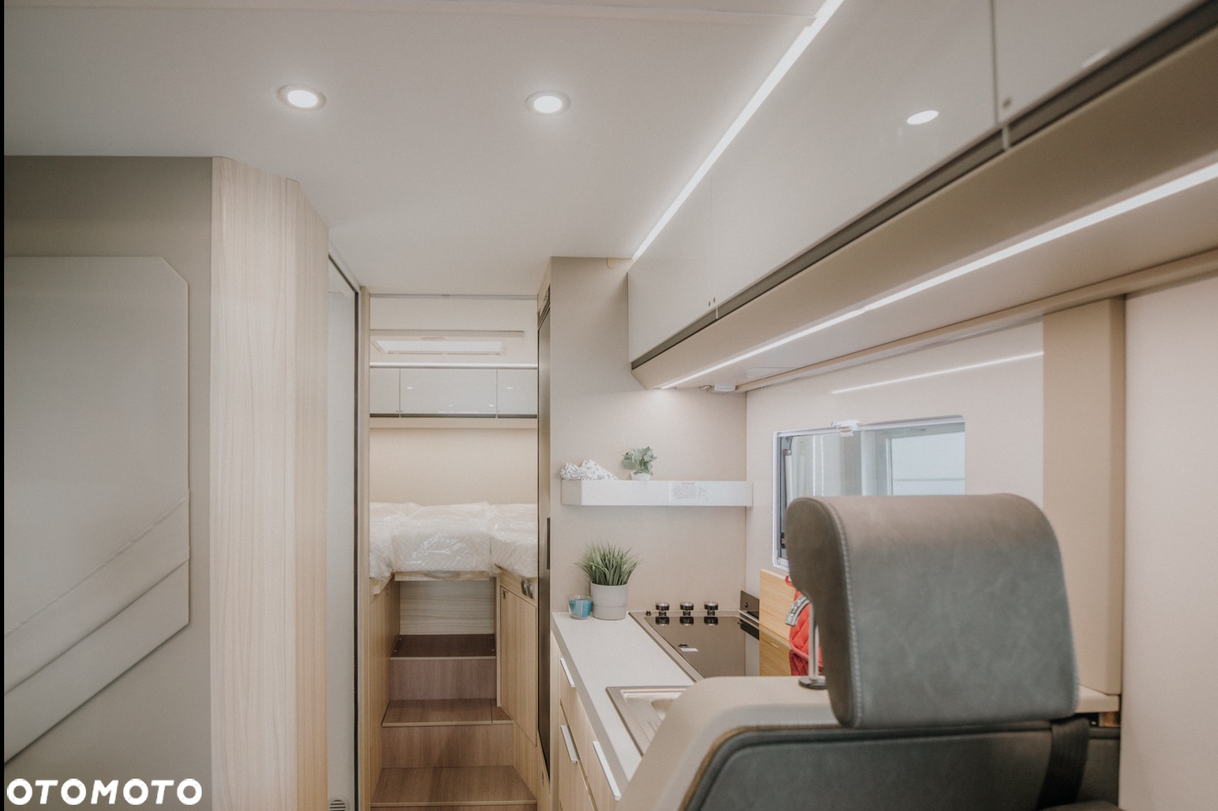 Adria Compact Supreme DL - 10