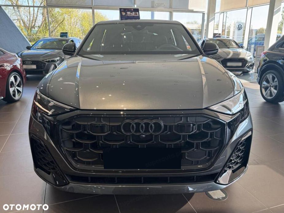 Audi Q8 - 3