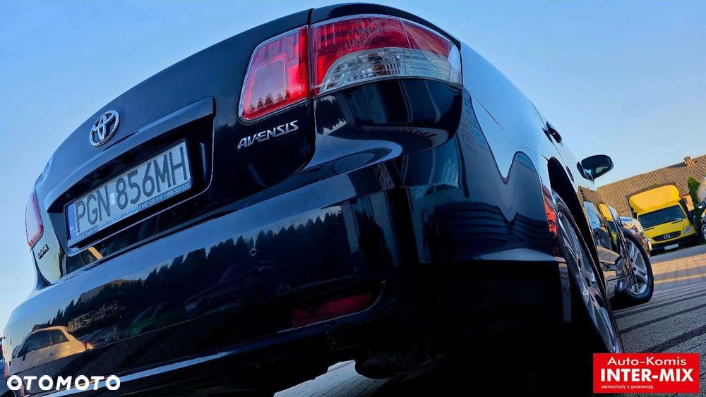 Toyota Avensis - 18