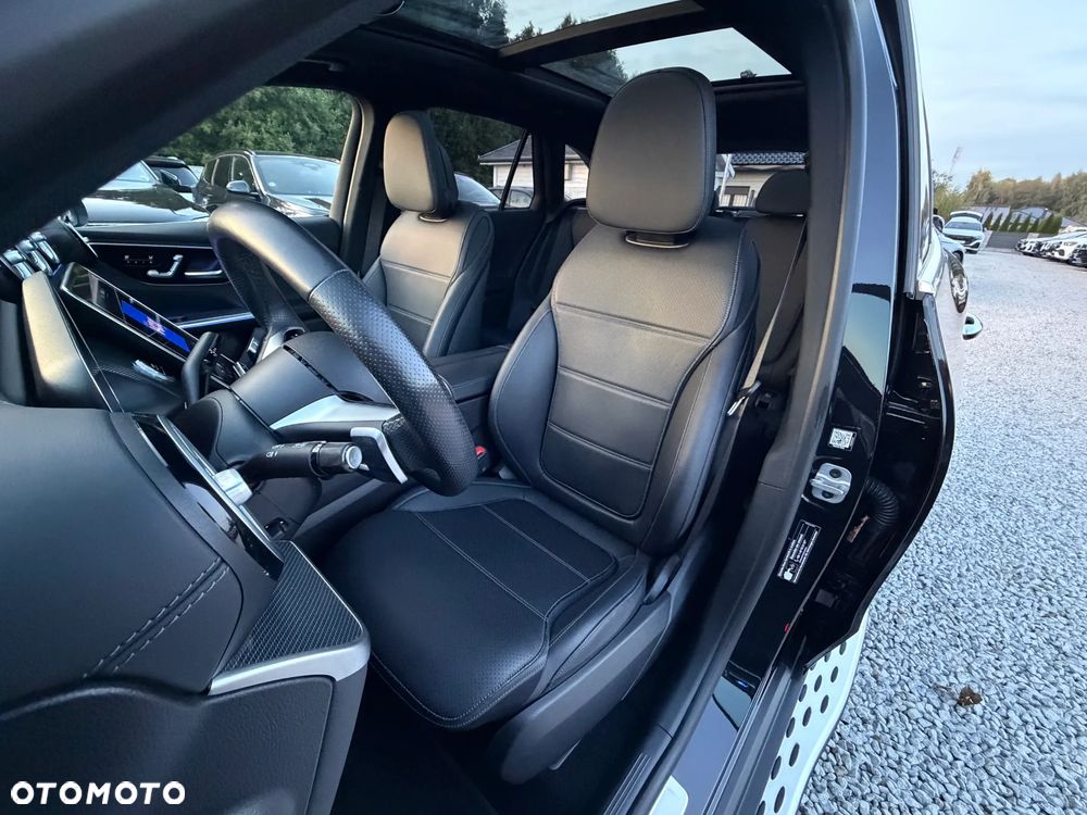 Mercedes-Benz GLC 400 e 4Matic 9G-TRONIC AMG Line Advanced - 27