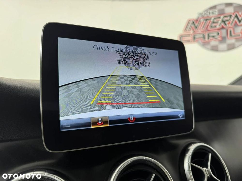 Mercedes-Benz CLA 250 4Matic 7G-DCT - 15