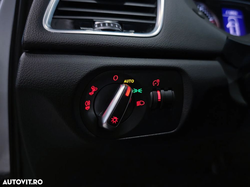Audi Q3 2.0 TFSI Quattro Stronic Design - 26
