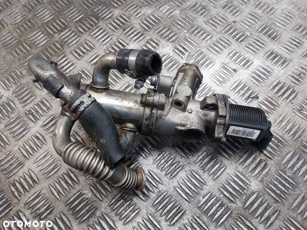 CHŁODNICZKA SPALIN EGR+ ZAWÓR OPEL ASTRA H 1.3 CDTI 55204941 - 2