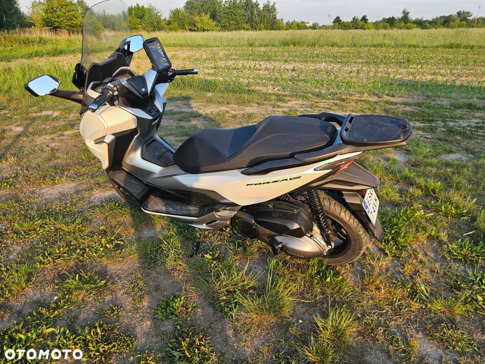 Honda NSS - 11