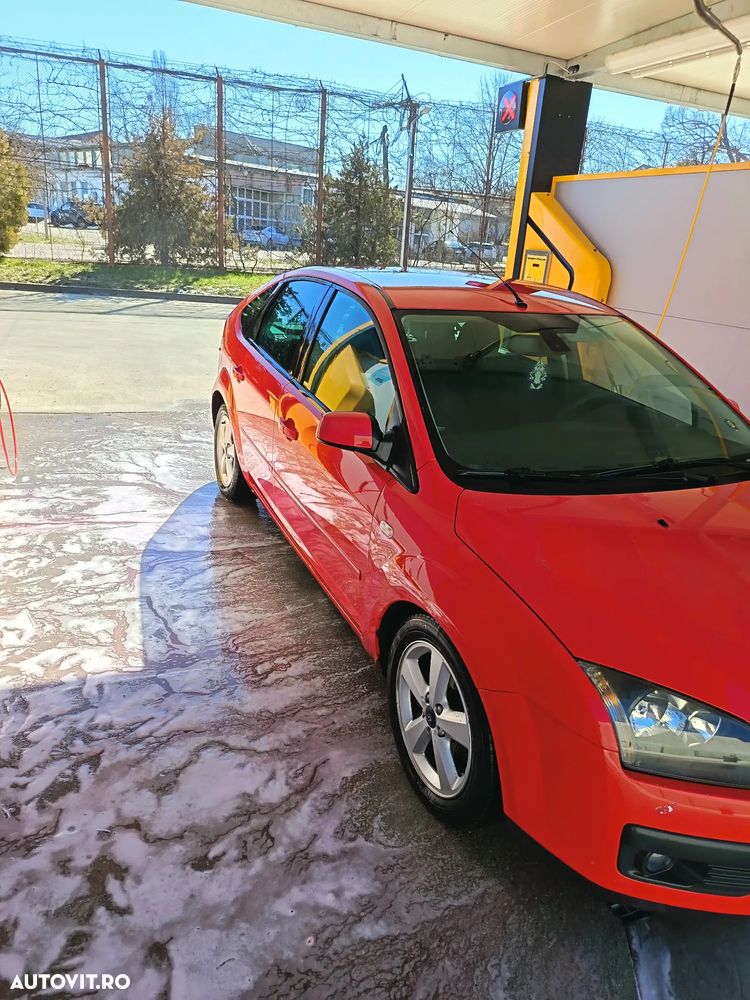 Ford Focus 1.6 TDCi Trend - 14