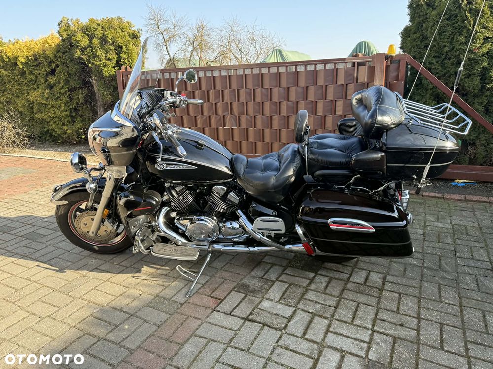 Yamaha Venture - 1