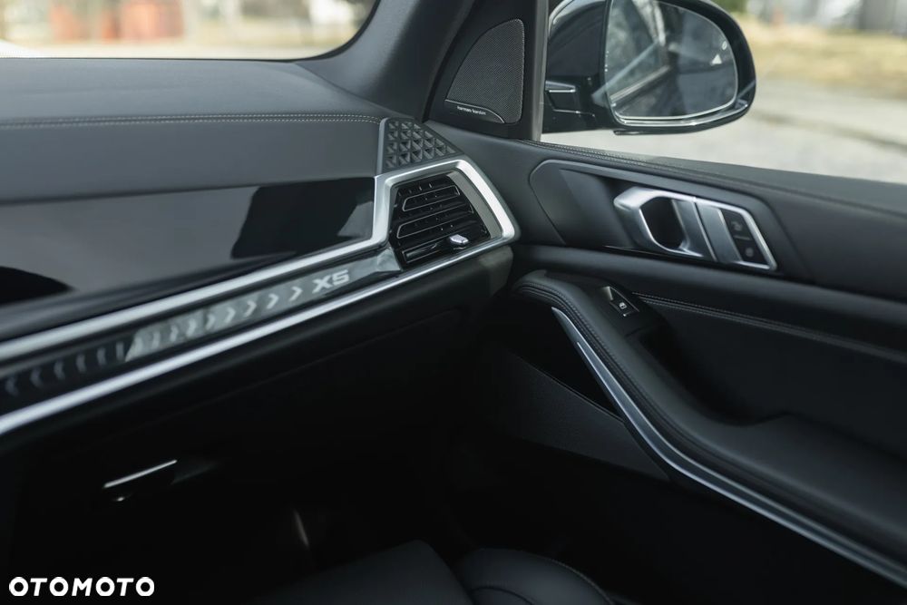 BMW X5 xDrive30d sport - 16
