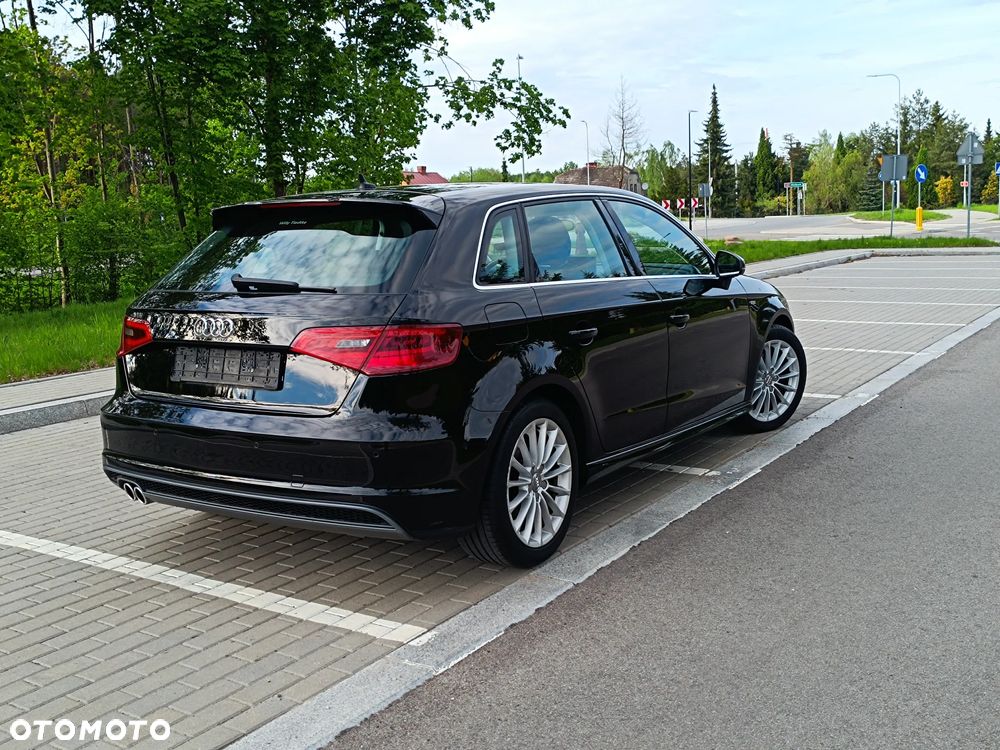 Audi A3 Sportback 1.4 TFSI S line Sportpaket - 10