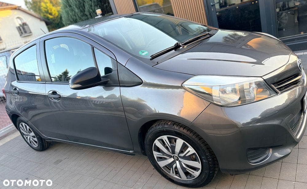 Toyota Yaris 1.0 VVT-i Cool Edition - 35
