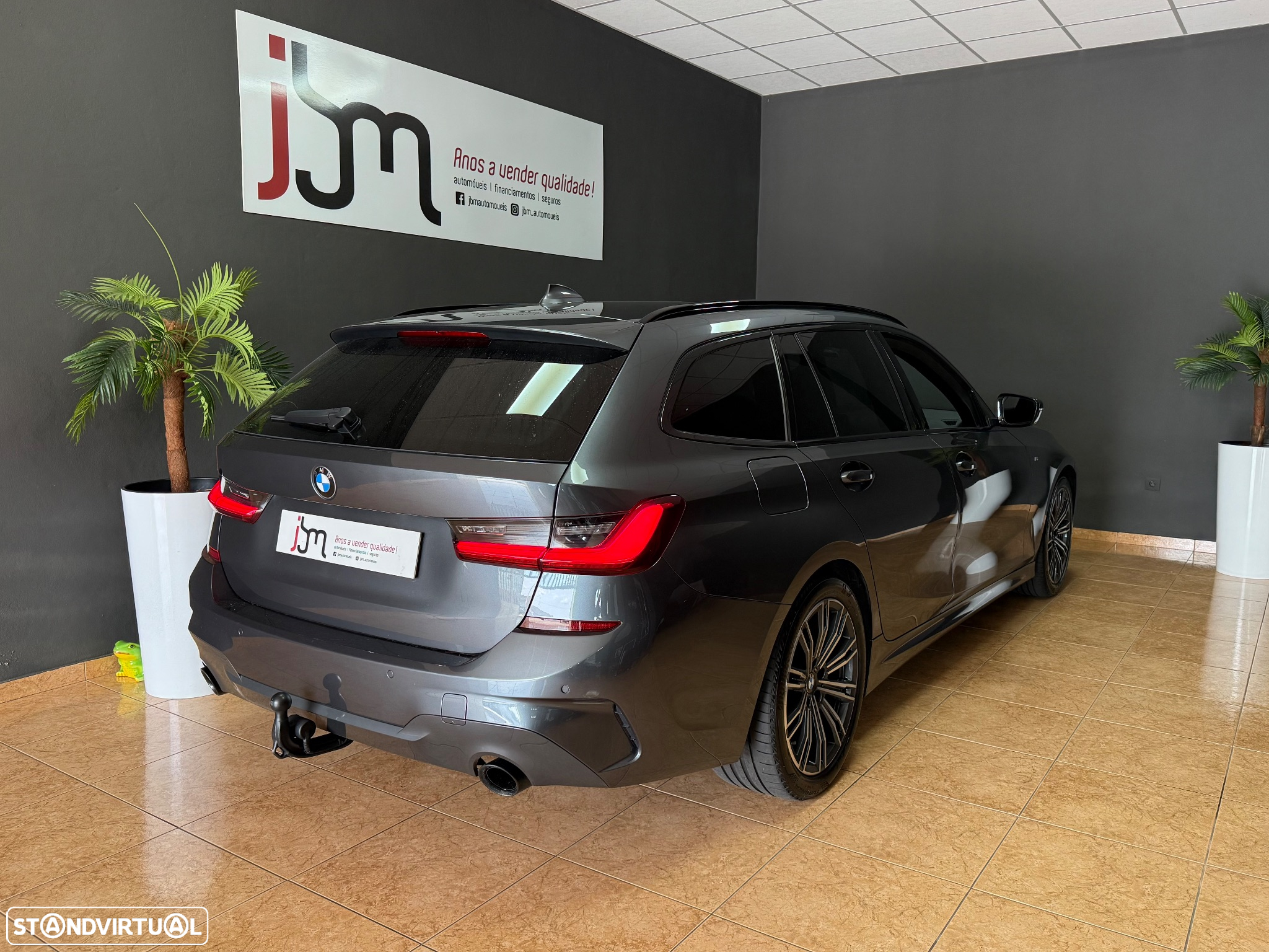 BMW 320 d Touring Pack Desportivo M Auto - 18