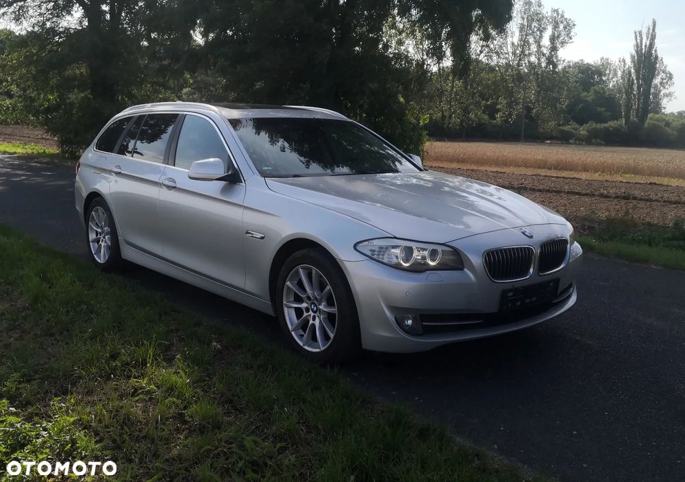 BMW Seria 5 520d Sport-Aut - 10