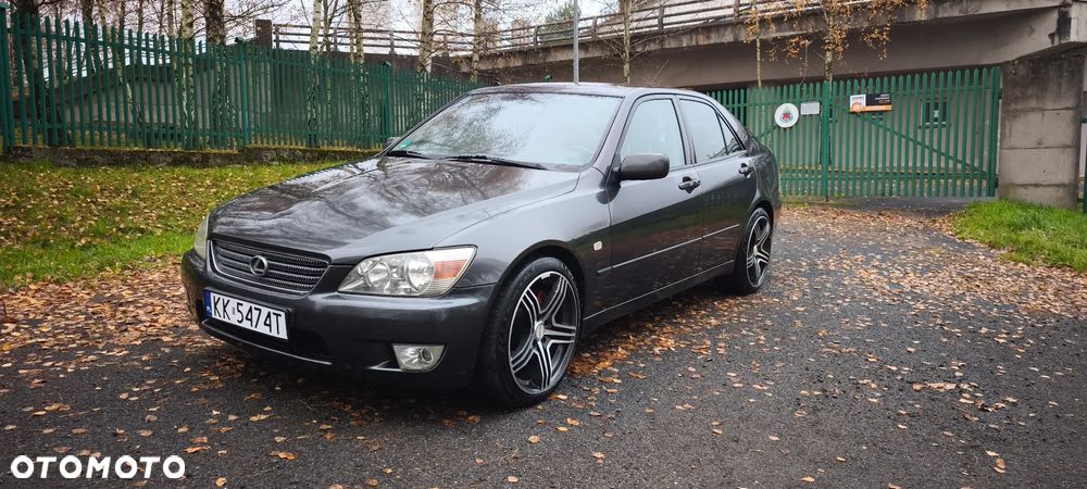 Lexus IS 200 Prestige - 9